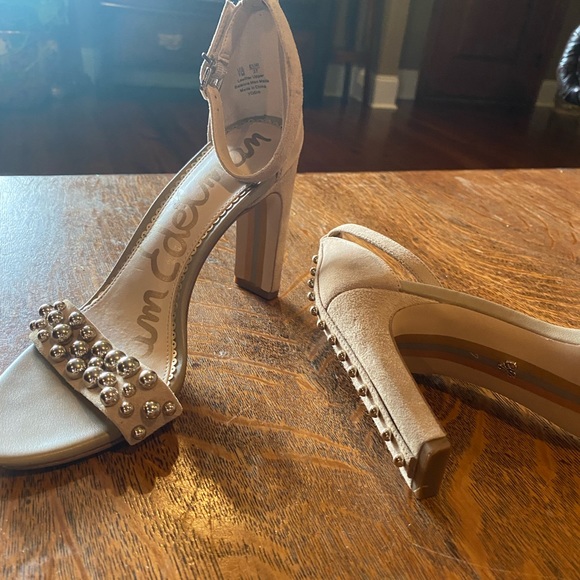 “Sam Edelman” tan suede heels. - Picture 3 of 12